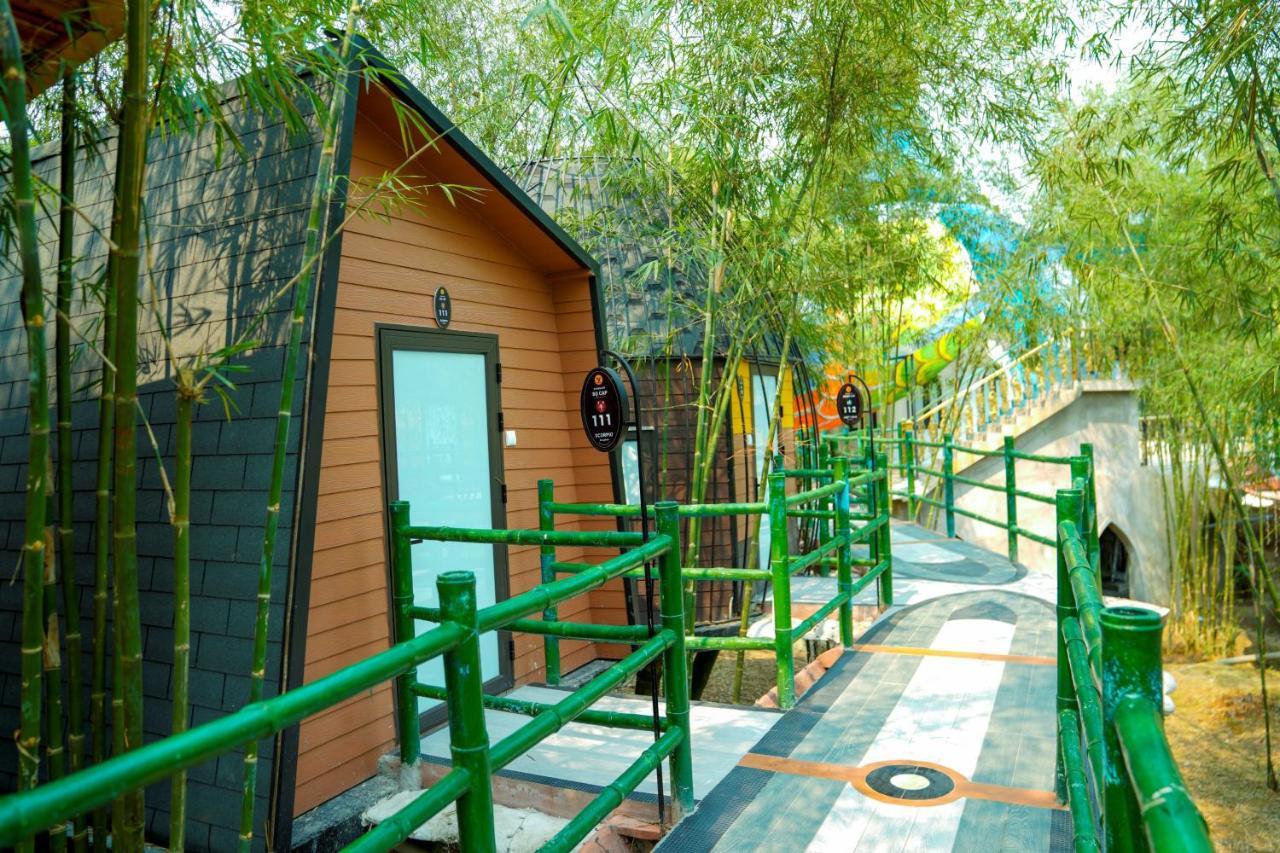 ホテル Meddom Park Cao Phong エクステリア 写真