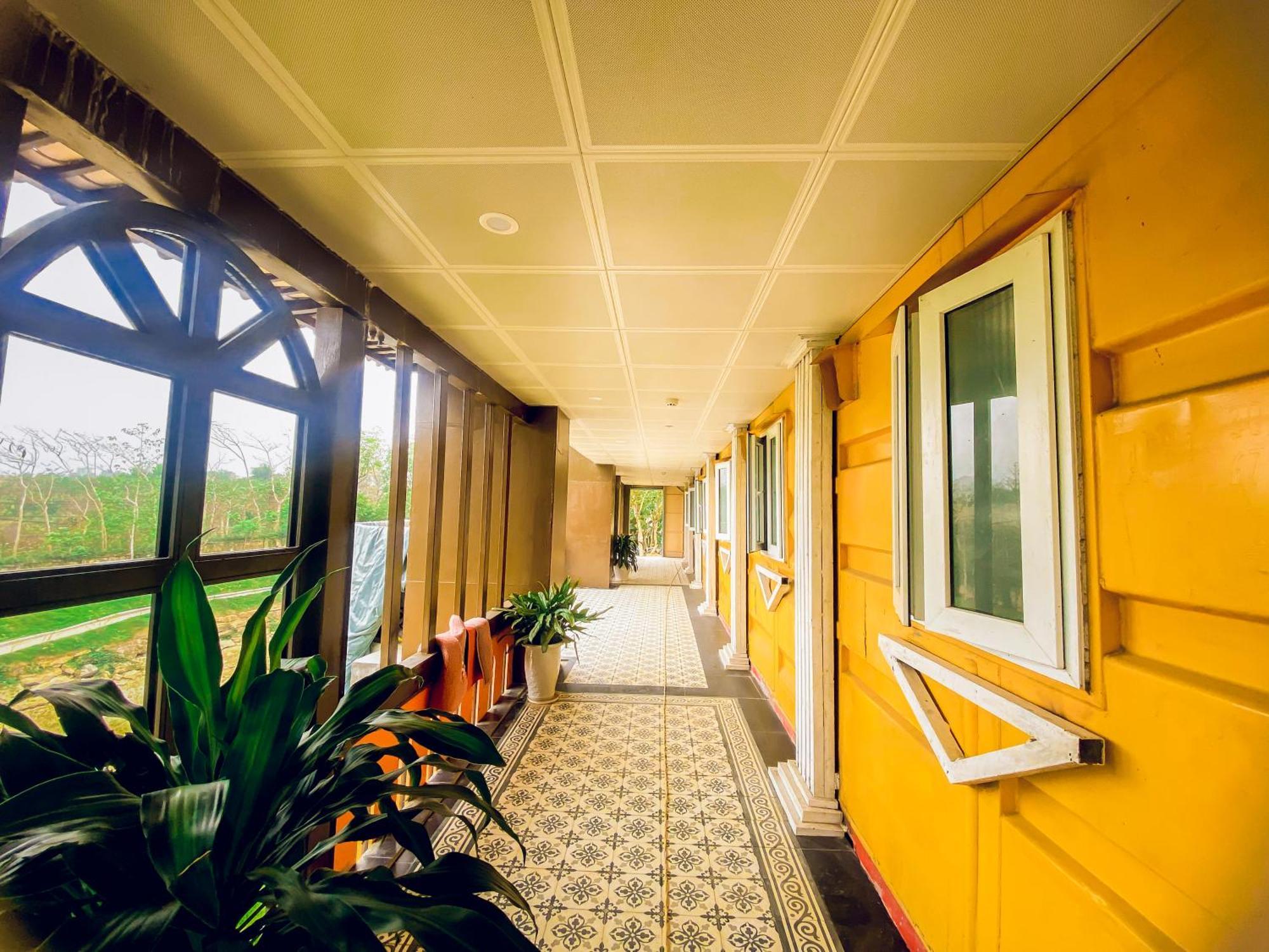 ホテル Meddom Park Cao Phong エクステリア 写真