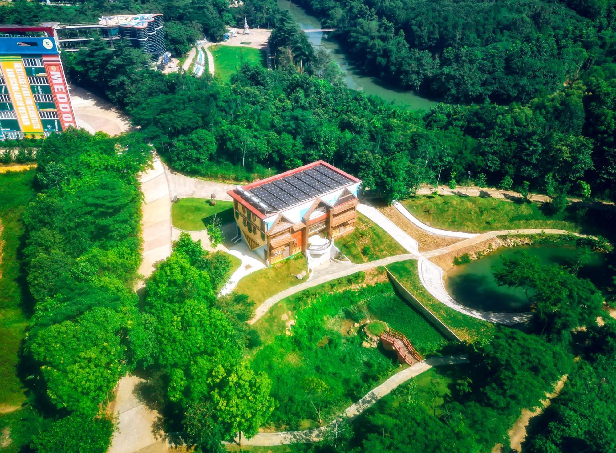 ホテル Meddom Park Cao Phong エクステリア 写真